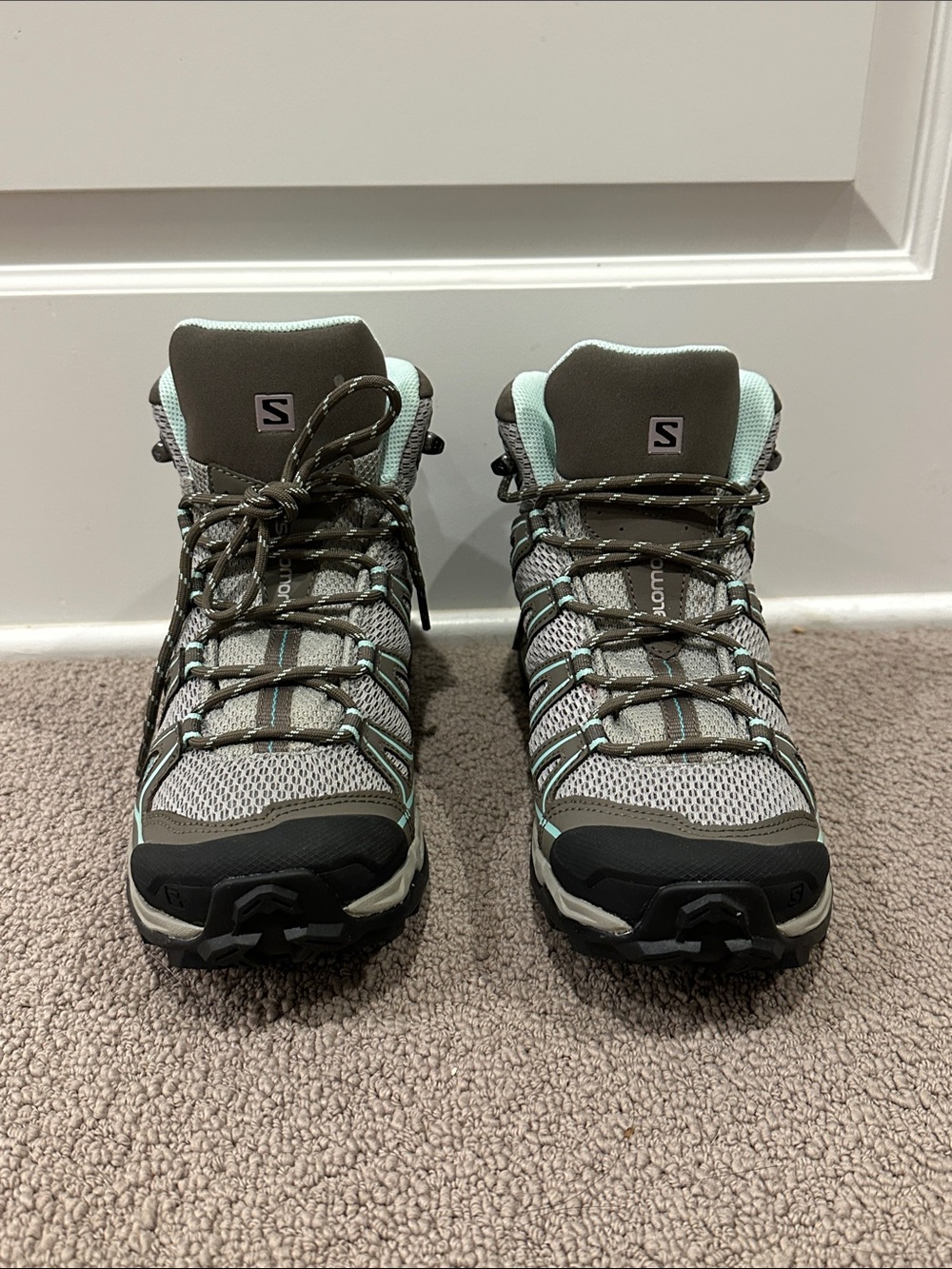 Salomon Women's Lace-Up Hiking Boots in Olive and Mint